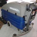 C40 HIRE SCRUBBER DRIER LARGE BATTERY OP 34" SELF DRIVE