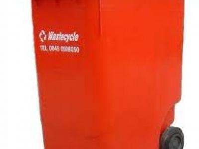 HIRE 250LTR WATER BIN ON WHEELS