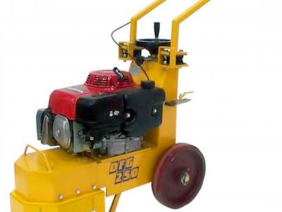 D33 HIRE FLOOR GRINDER SPE DFG250 PETROL