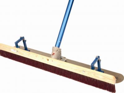 EF4 FRESNO BROOM 900mm 900MM